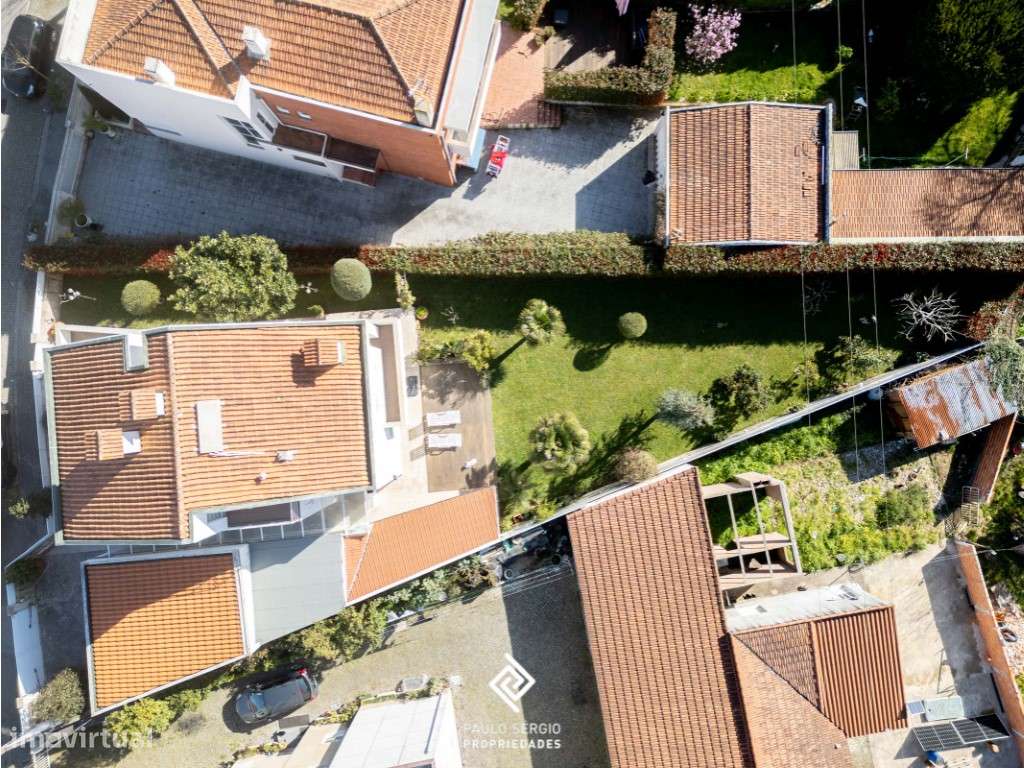 Moradia T3 de 4 frentes, localizada a 5 minutos de Espinho - Grande imagem: 3/29