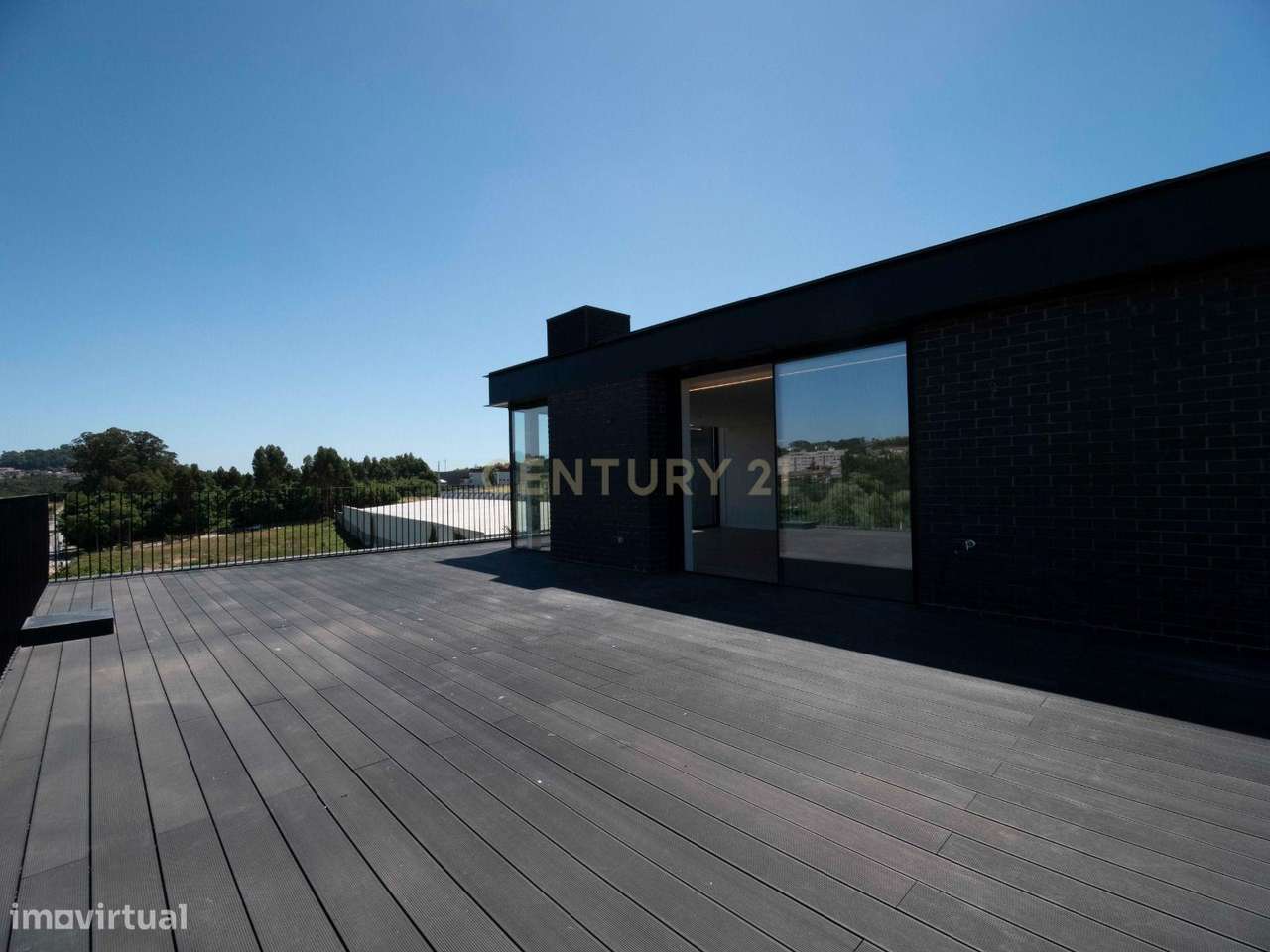 Apartamento T3 Novo com Rooftop de 75m² e Vistas Panorâmicas – Fânzere-28