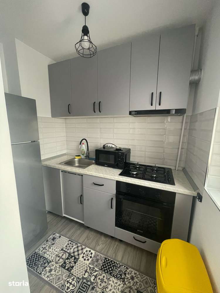 Garsonieră zona Micro 3 ! - Imagine principală: 5/9