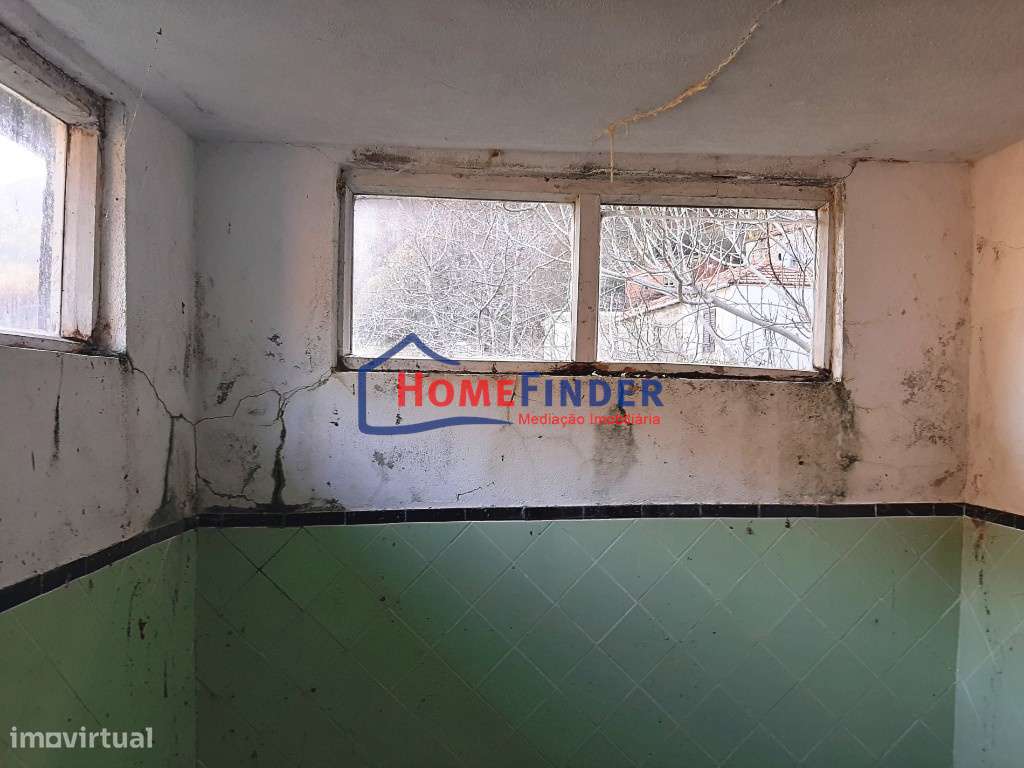 Moradia para Restauro - Fiães, Melgaço-14