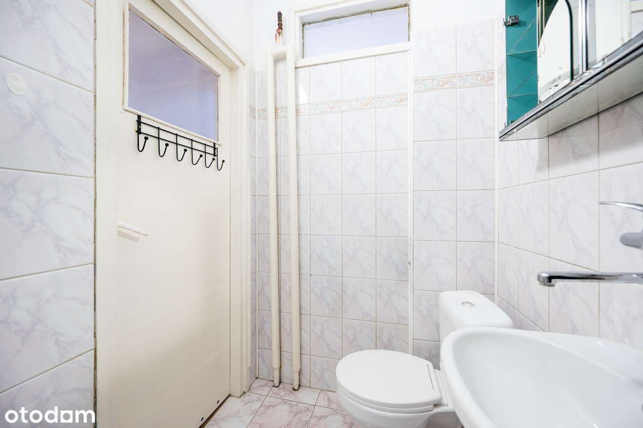 Duża kawalerka z osobną kuchnią z opcją 2 pokoi-6