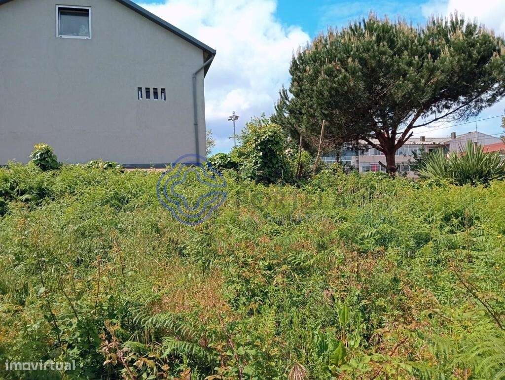 TERRENO COM PROJECTO APROVADO PARA CONSTRUÇÃO DE MORADIA - Grande imagem: 5/10