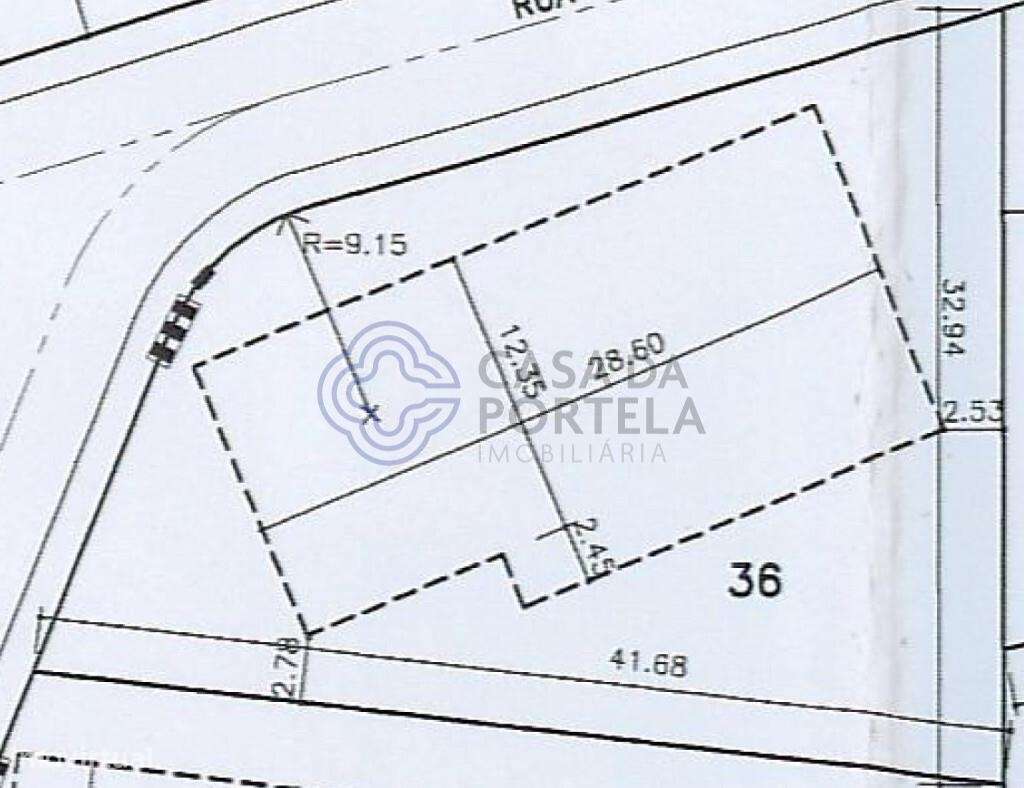 Lote de terreno para construção próximo de Constância no Centro de Por-17