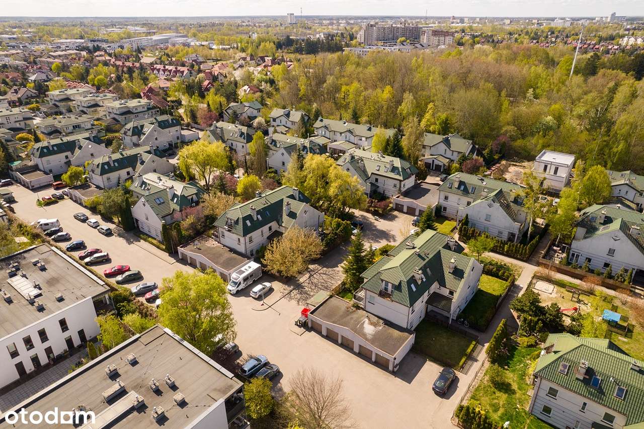 Przestronne i jasne mieszkanie na zamkniętym osiedlu w pobliżu parku-12