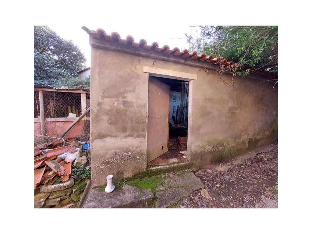 Moradia T3+1 situada em Vale Benfeito, perto da Merceana, concelho ...-14