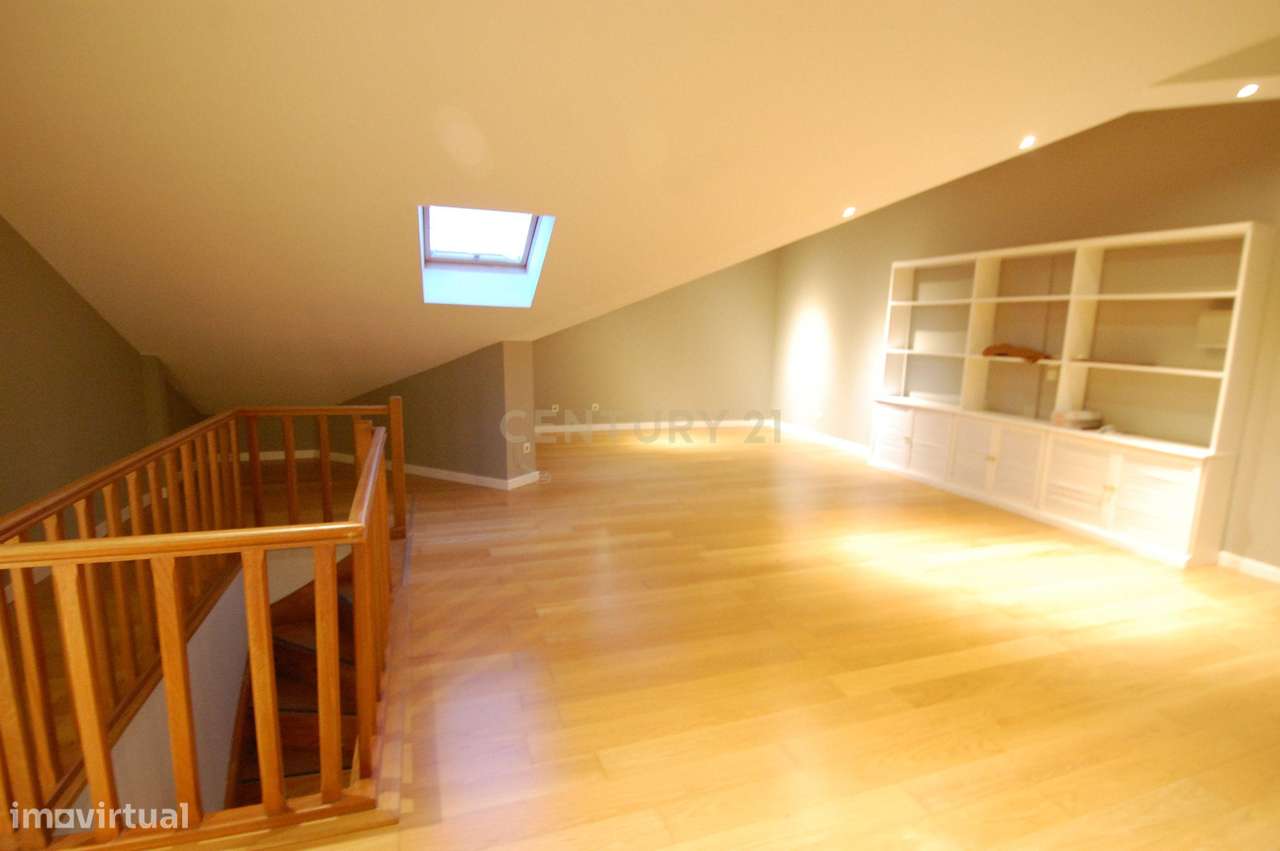 Apartamento T5 Duplex Lugares de Byron-14