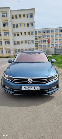 Volkswagen Passat 2.0 TDI DSG 4Motion Highline - 16