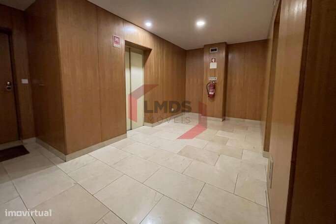 Fantástico apartamento T3 com 159 m² - Rua dos Miosótis - Paranhos-25