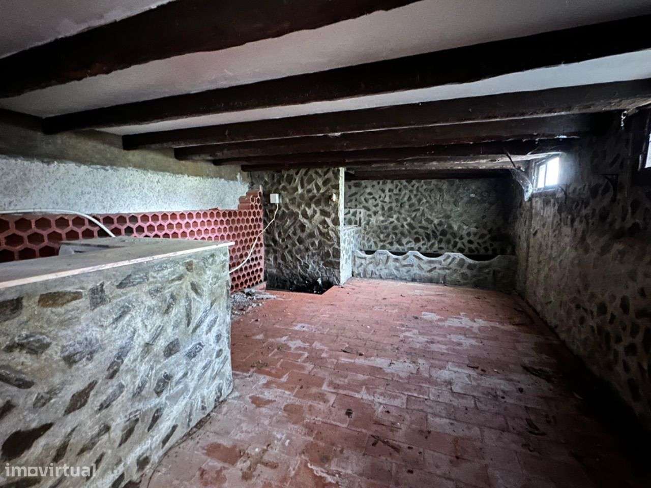 Imóvel de banco : escritura ao abrigo do simplex-14