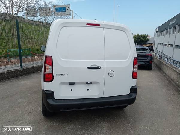 Opel Combo E - 3