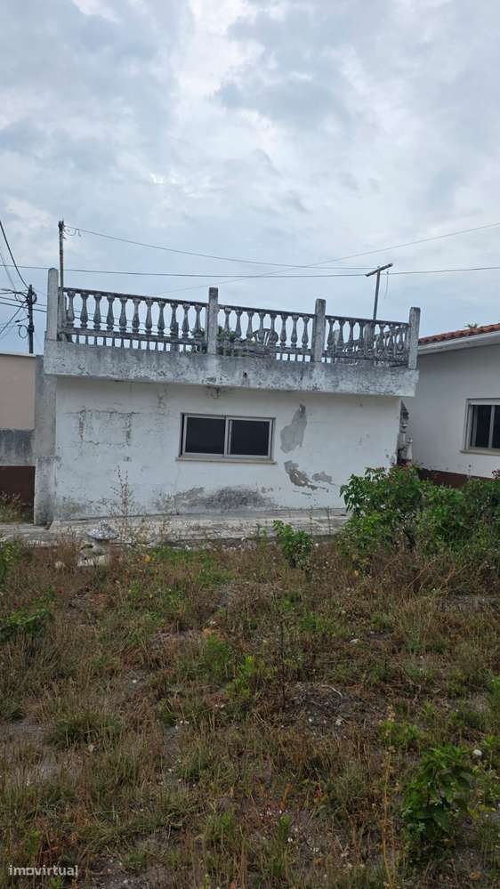 Moradia térrea T4, habitável, sem licença - M. Grande-21