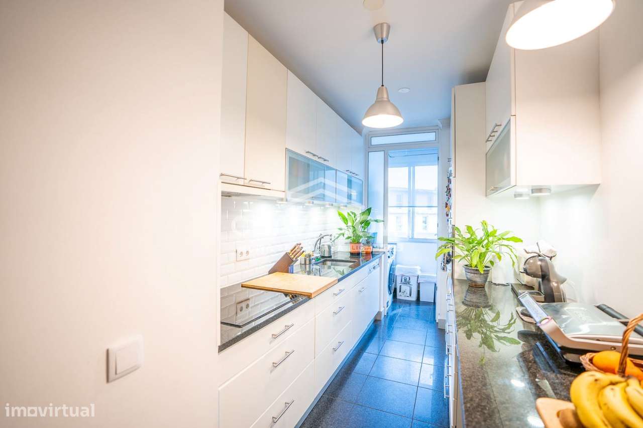 Apartamento T3 Renovado para venda em Lordelo do Ouro, Porto  Zona ...-7