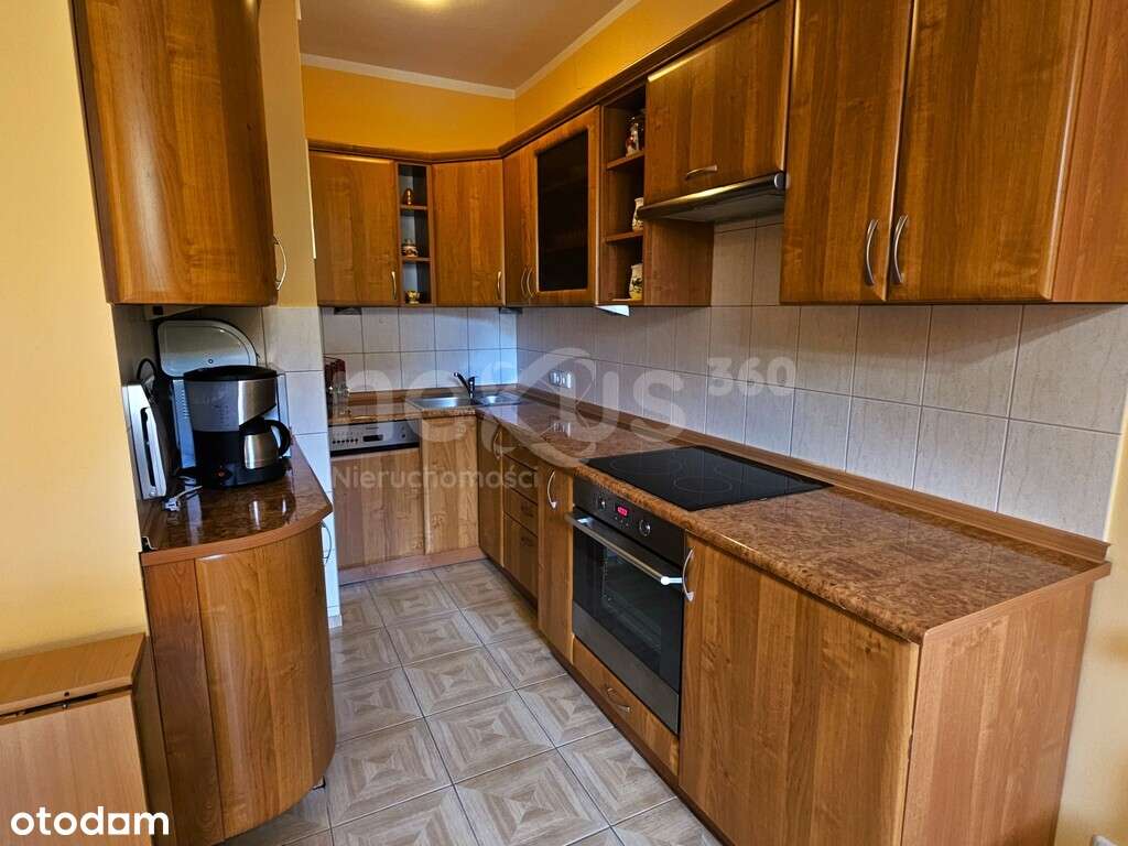 Duży dwupoziomowy apartament w centrum Karpacza-7