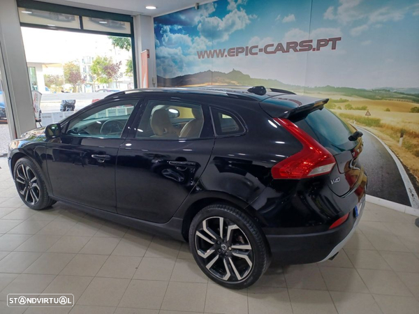 Volvo V40 Cross Country 2.0 D3 Pro - 5