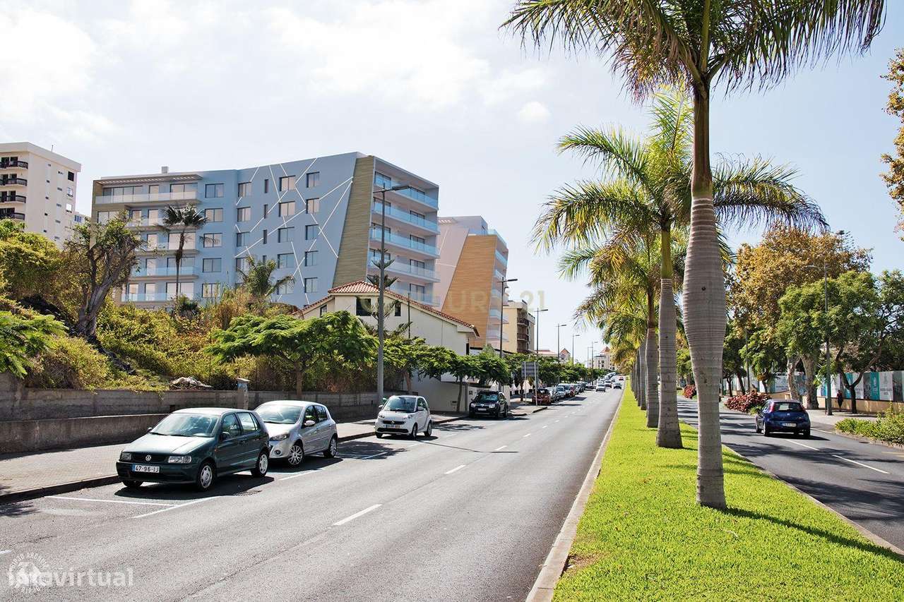 Apartamento T2 Exclusivo com Vista Mar e Localização Privilegiada-21