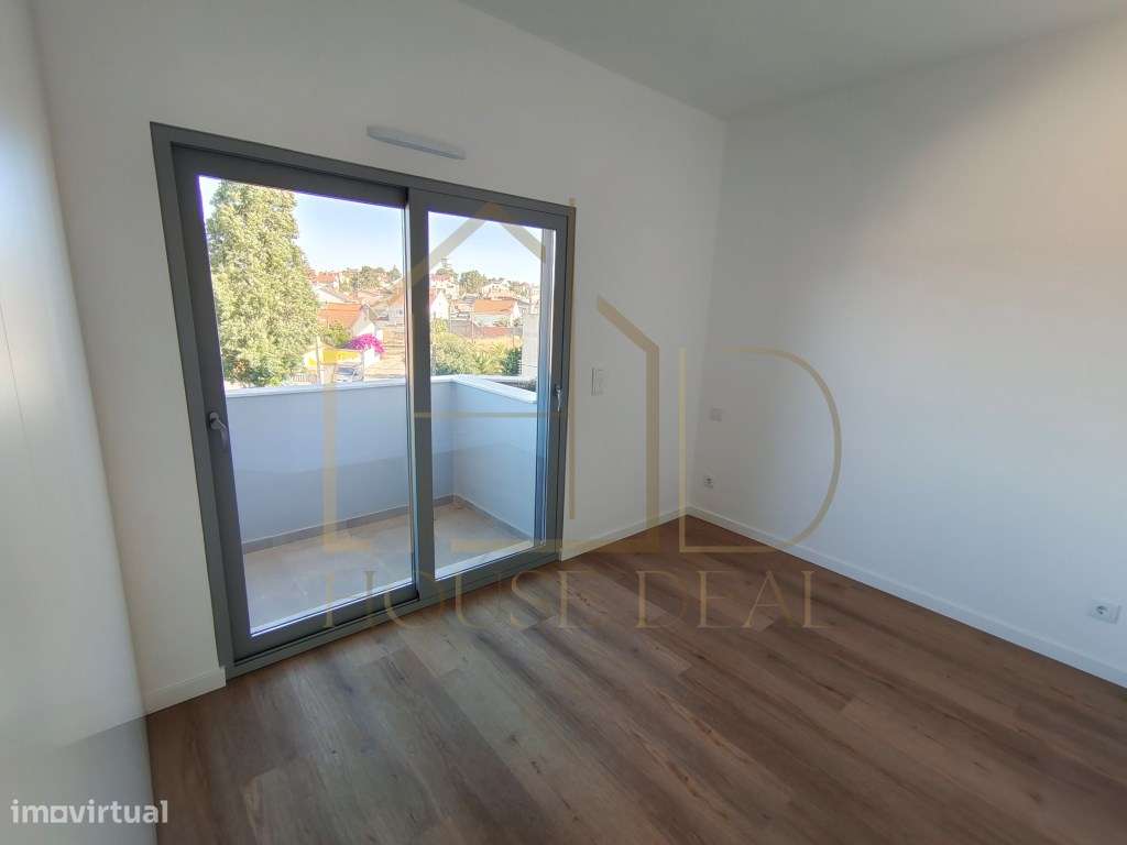 MODERNO Apartamento Duplex T3. Quinta do Conde-19
