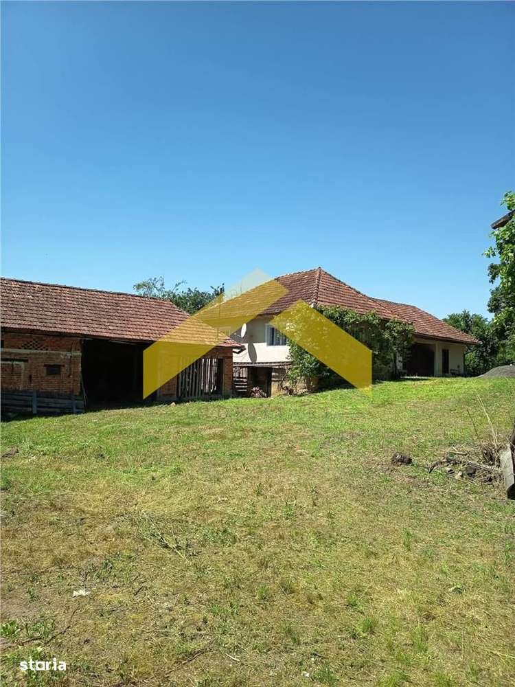 Casa de vanzare comuna Varfurile, localitatea Magulicea - Imagine principală: 2/10