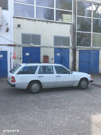 Mercedes-Benz W124 (1984-1993) - 2