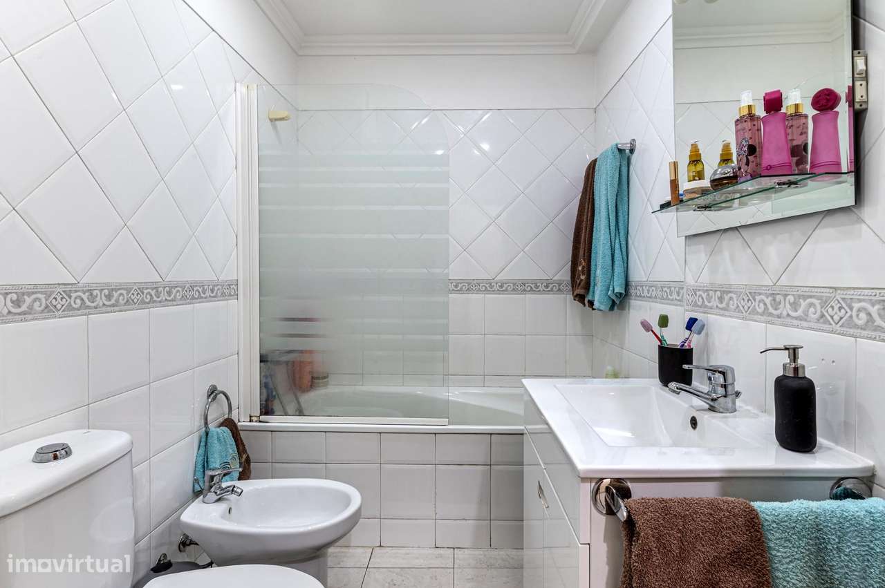 T3 com Excelentes Áreas, em Santa Marta do Pinhal-15