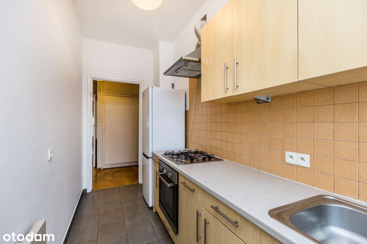 Słoneczne z loggią przy Dietla | Winda, parking, świetna lokalizacja!-14