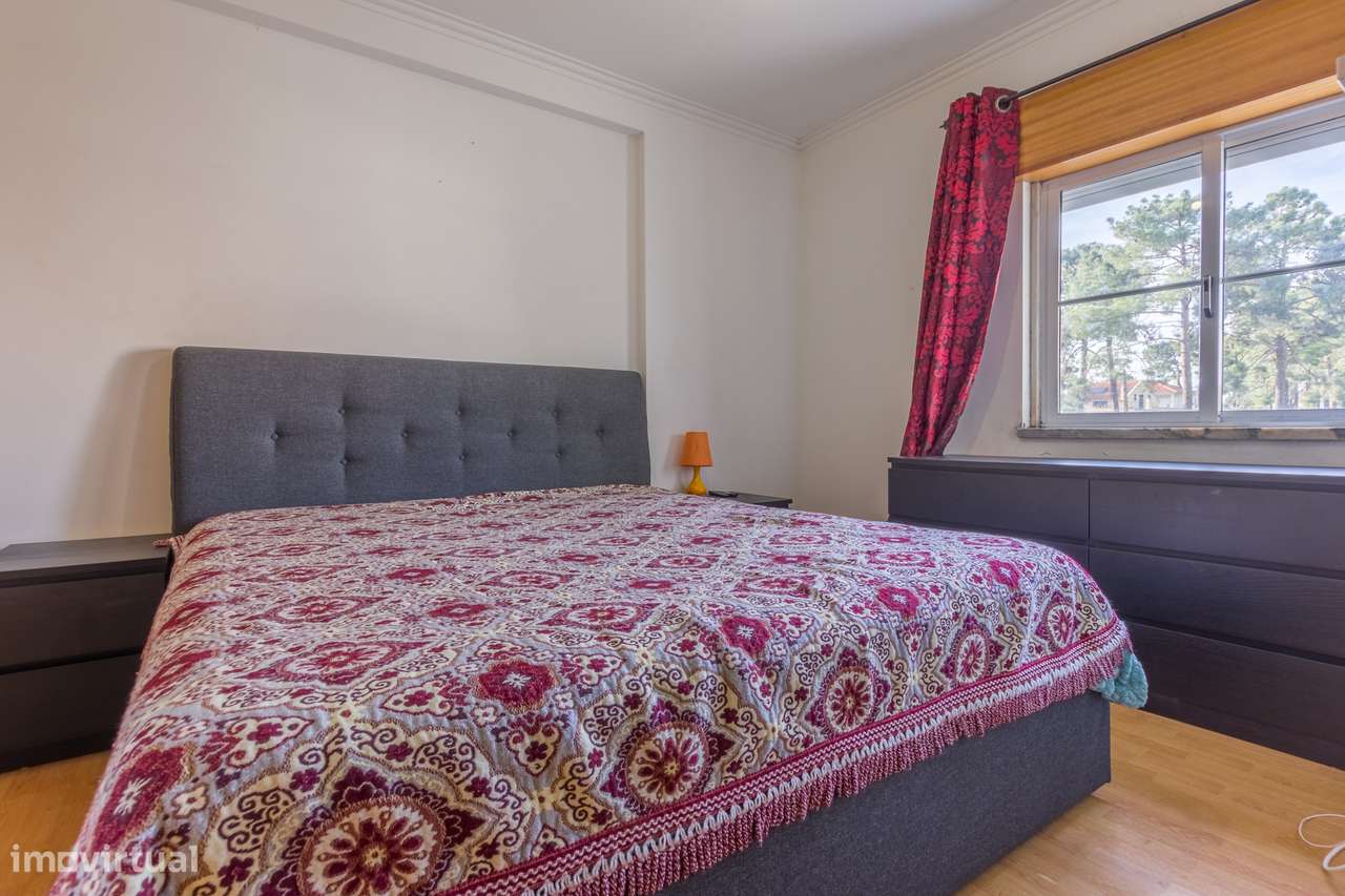 Quinta do Conde - Apartº 1º andar de 3 assoalhadas - c/ arrecadação.-8