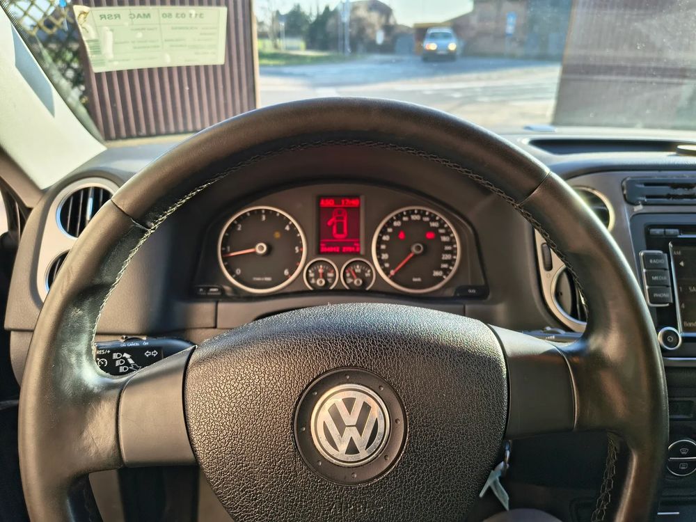 Volkswagen Tiguan I 2.0 TDI DPF 4Motion Exclusive 2009