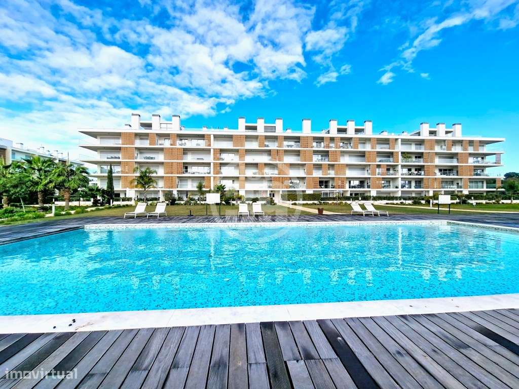 Fantástico apartamento com 3 quartos e inserido num bonito condomín...-28