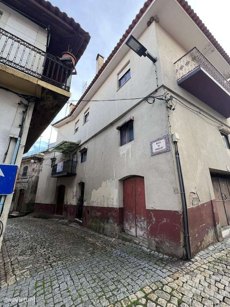 Prédio em Tabuaço de 254 m2 - Grande imagem: 3/30