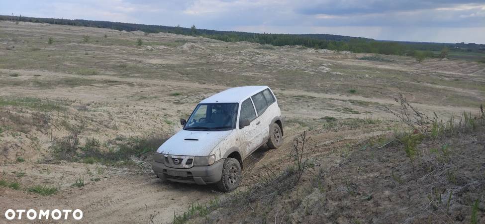 Nissan Terrano II 2.7 TDi Comfort - 8