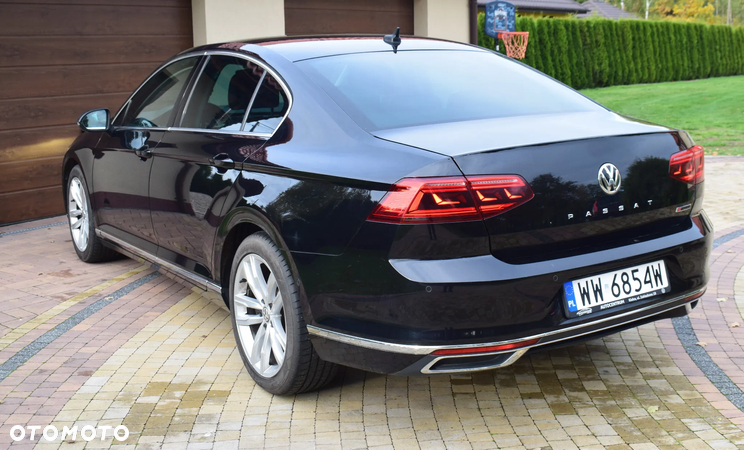 Volkswagen Passat 2.0 TDI 4Mot Elegance DSG - 5