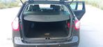 Volkswagen Passat 2.0 TDI DPF Highline - 10