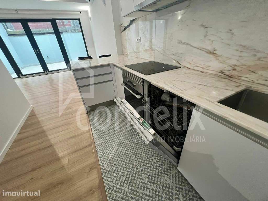 Apartamento T1 1 Em Costa Cabral Porto