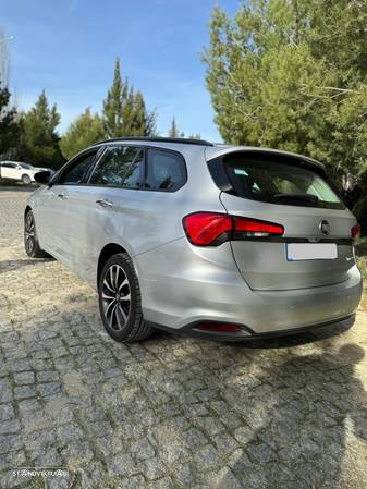 Fiat Tipo Station Wagon 1.3 M-Jet Lounge Tech J17 - 27