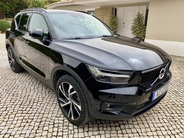 Volvo XC 40 2.0 T4 R-Design - 3