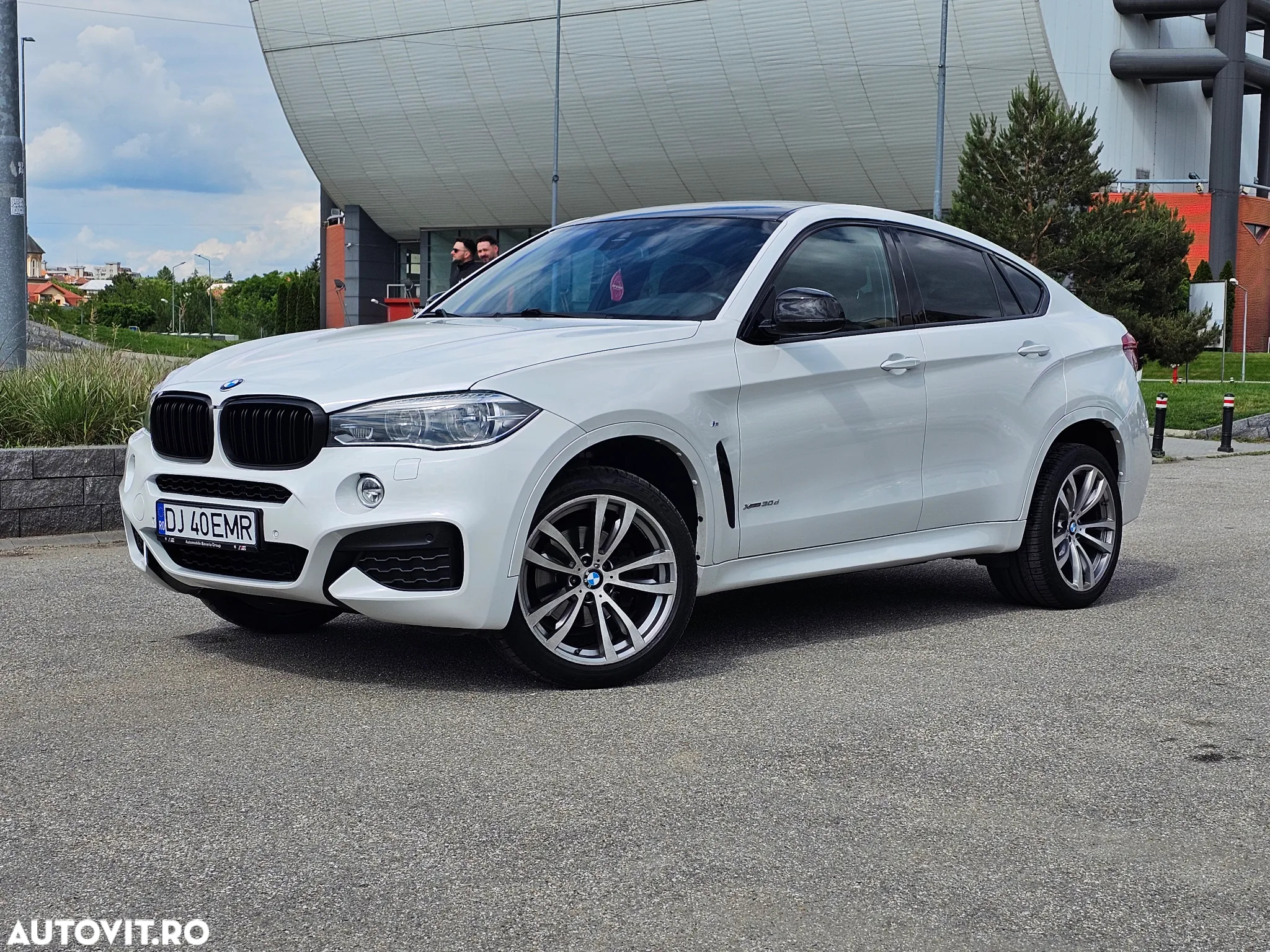 BMW X6 xDrive30d - 27