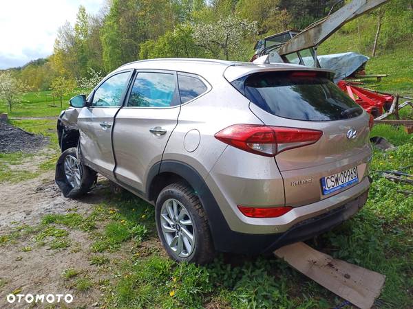 Hyundai Tucson 1.7 CRDI BlueDrive Comfort 2WD - 3