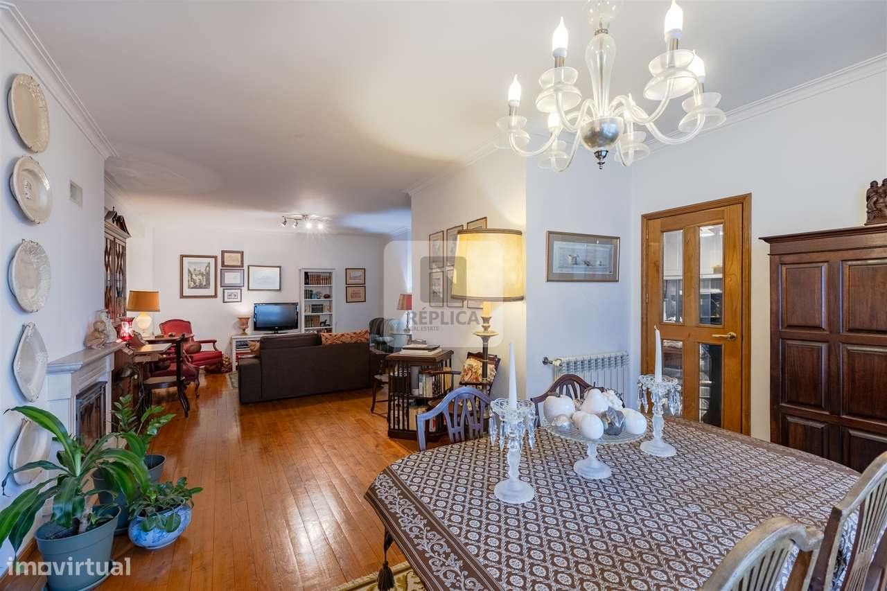 Apartamento T4 Com áreas generosas em Vilar do Paraíso-8