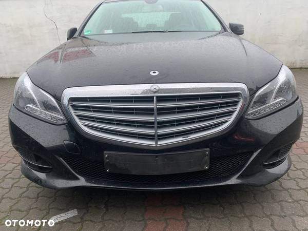 Mercedes-Benz Klasa E 200 CDI DPF BlueEFFICIENCY Automatik - 2