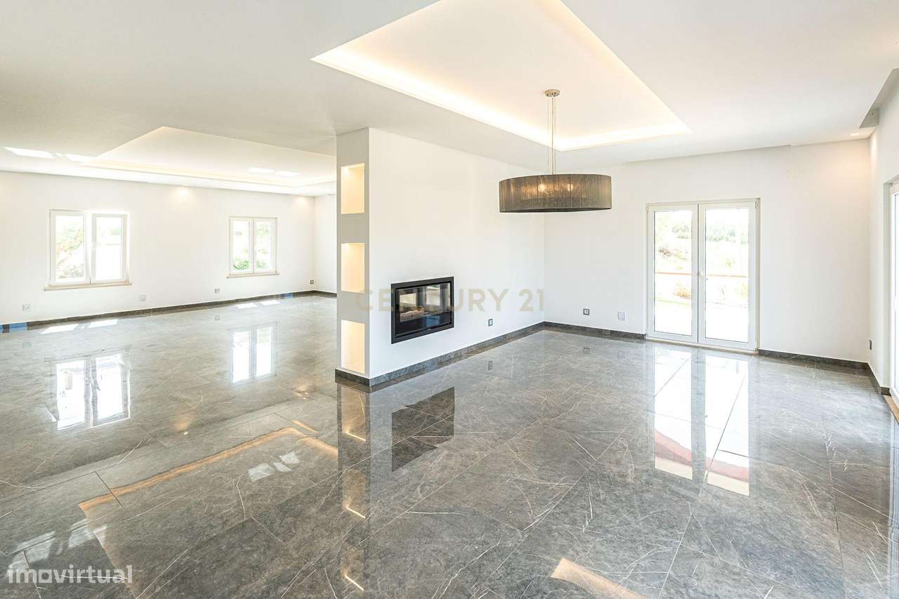 Moradia T6 de Luxo - 924 m² - Piscina -  São Pedro da Cadeira - Nova-10
