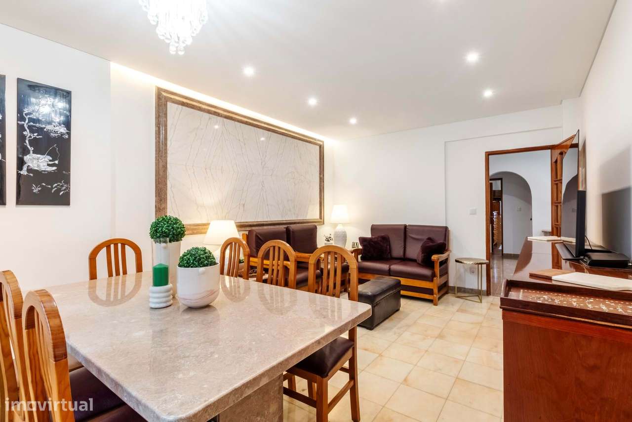 Apartamento T3 em Casal de São Brás, Amadora-10