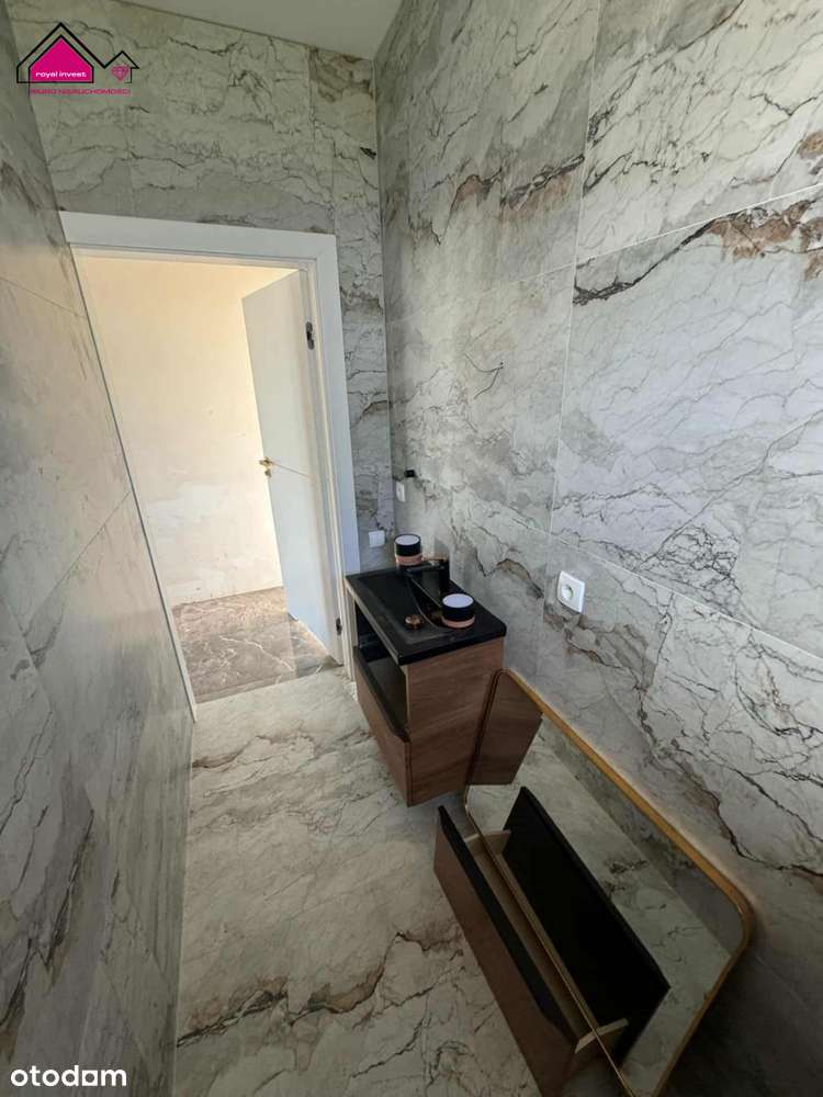 Nietuzinkowa nieruchomość w spokojnej okolicy-9