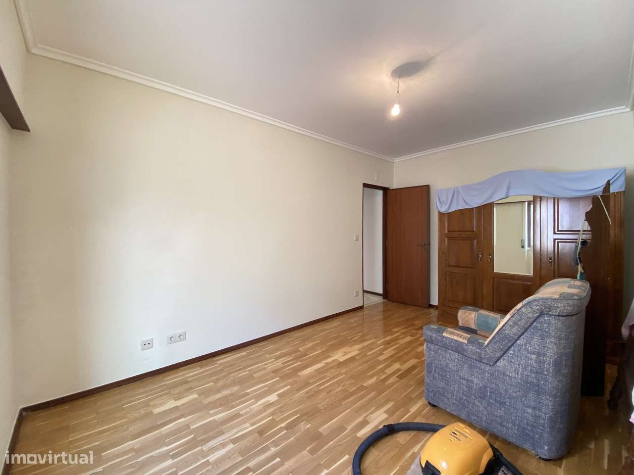 T3 Renovado com Terraço de 95 m²+Garagem + Arrecadação-12