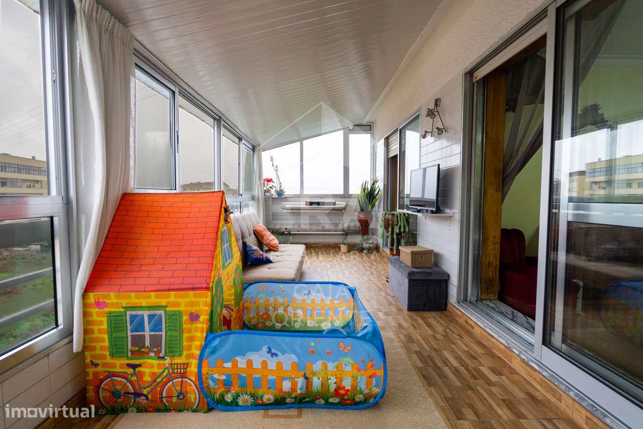 Apartamento T2 com Terraços e Vista Douro-39