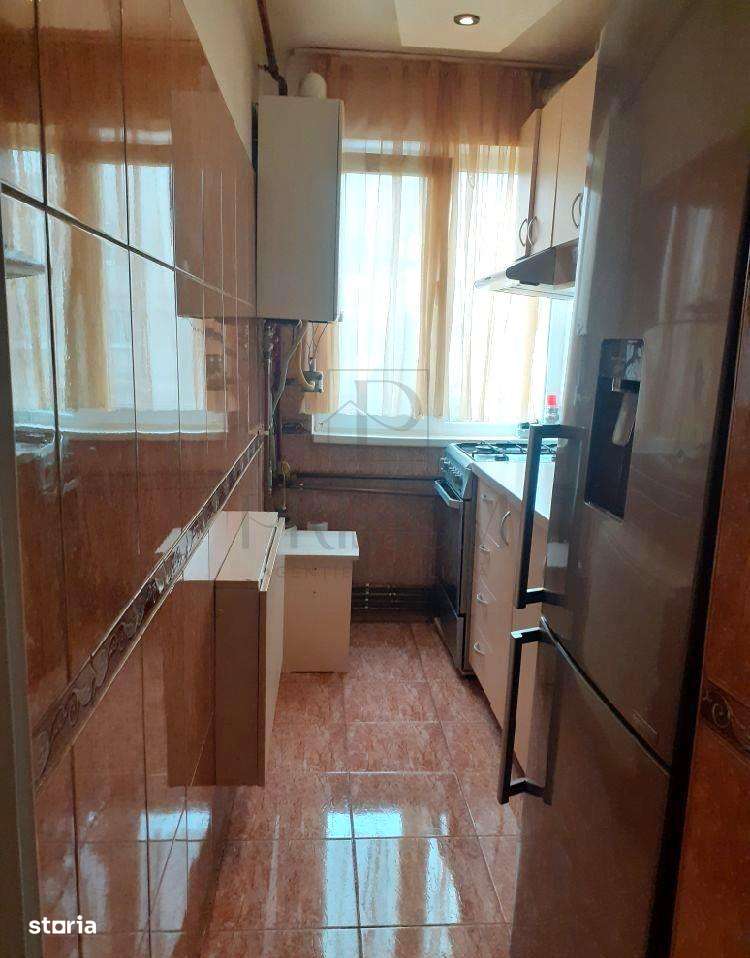 DACIA - ETAJ 2 - CENTRALA PROPRIE - 4 CAMERE - CLIMA - BOXA CF - Imagine principală: 4/10