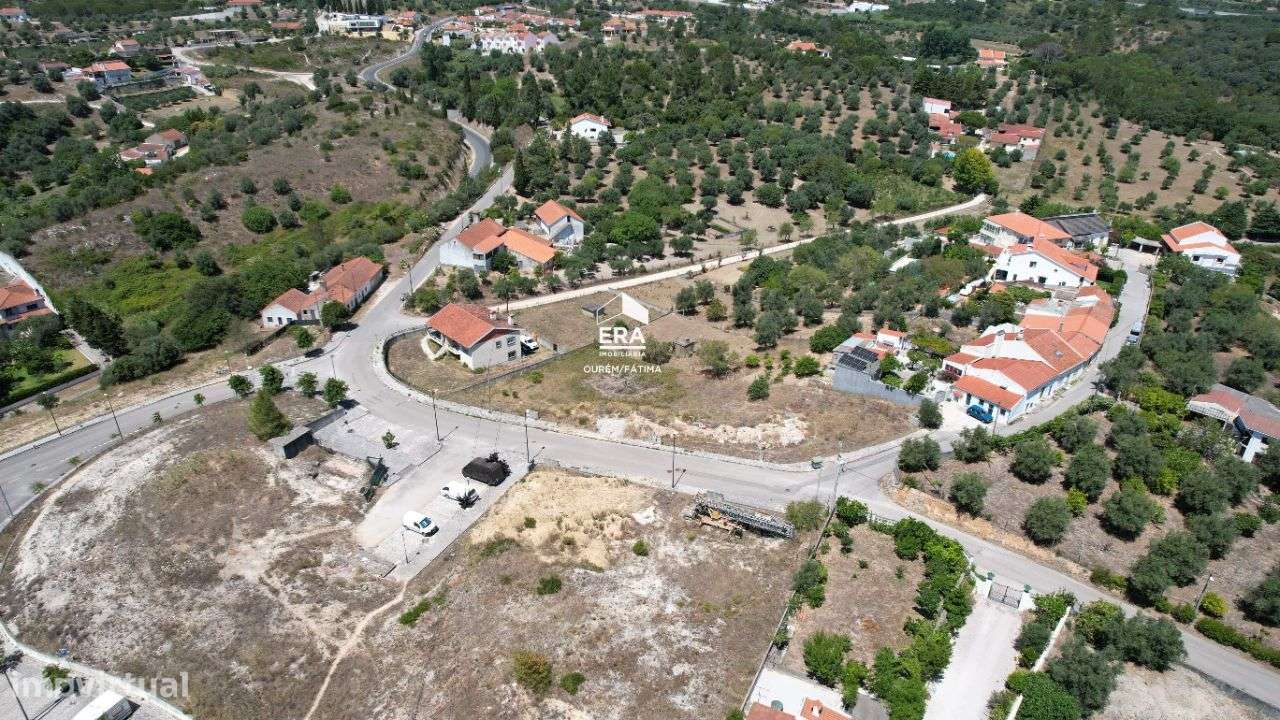 Lote para construção localizado no centro de Tomar! - Grande imagem: 5/18