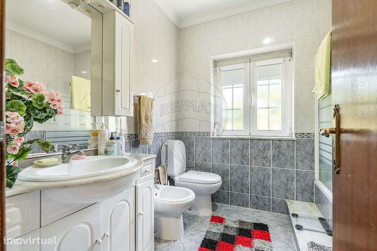 Moradia T5 para venda-22