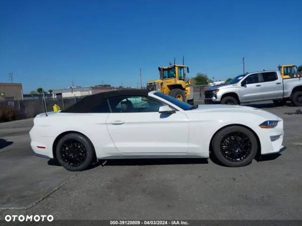 Ford Mustang Cabrio 2.3 Eco Boost - 4