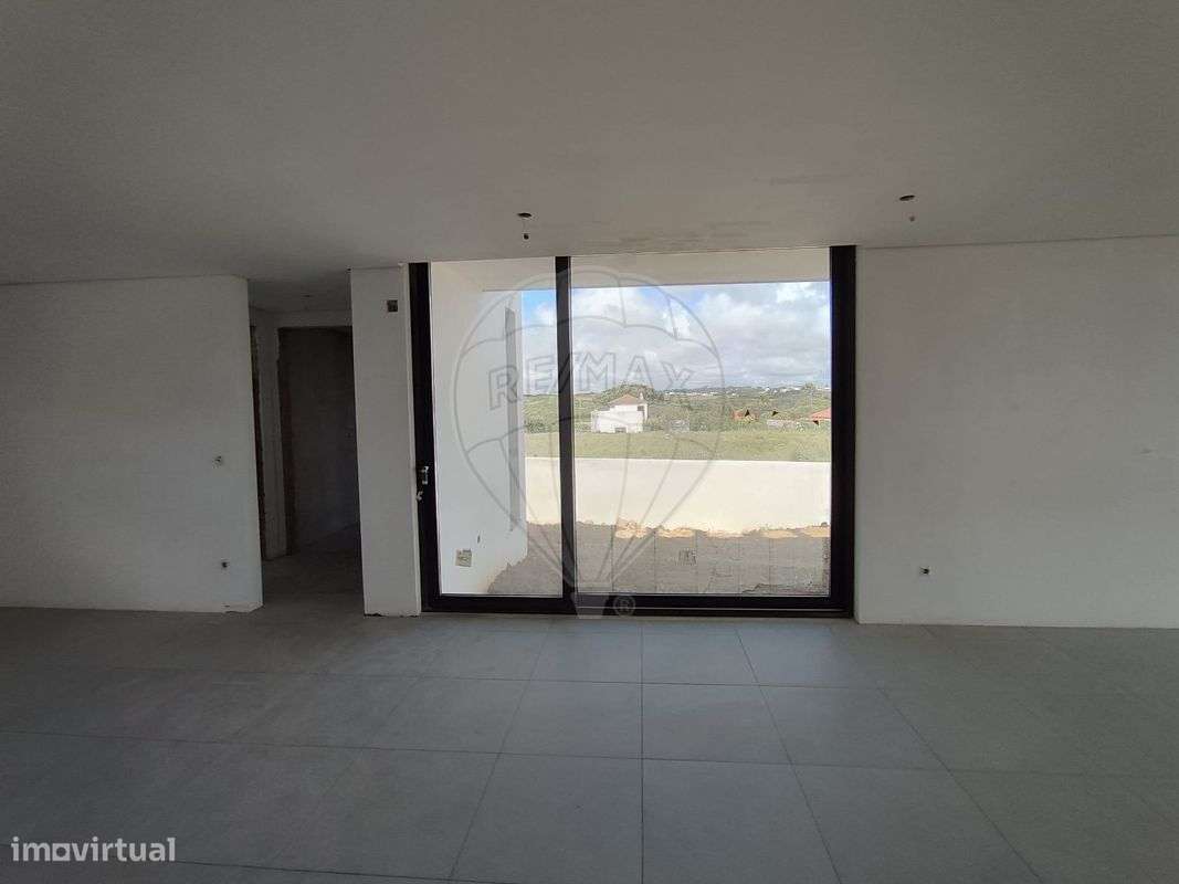 Moradia T4 para venda-7