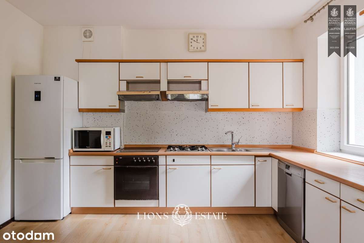 Przestronny dom z dużym ogrodem w Konstancinie - Pełny obrazek: 4/13