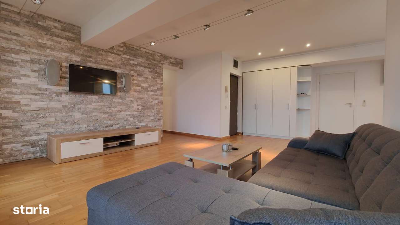 2 camere 70mp | 2 bai | parcare subteran | vedere libera | Annua Resid - Imagine principală: 2/17